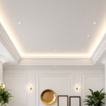 Eleganter Raum mit hochwertiger Deckenrenovierung Stuck Spanndecken LED Lösungen, die eine harmonische Beleuchtung und ein stilvolles Ambiente schaffen.